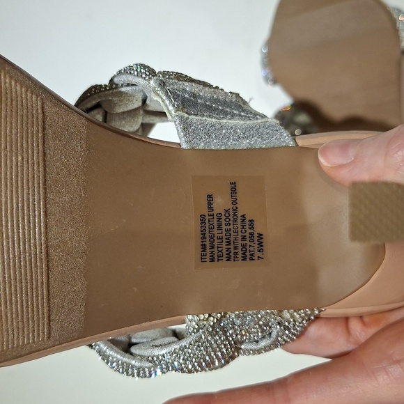 NWOT Torrid Shimmering/Sparkly Silver Braided High Heels (Size 7.5 WW) - Picture 9 of 9